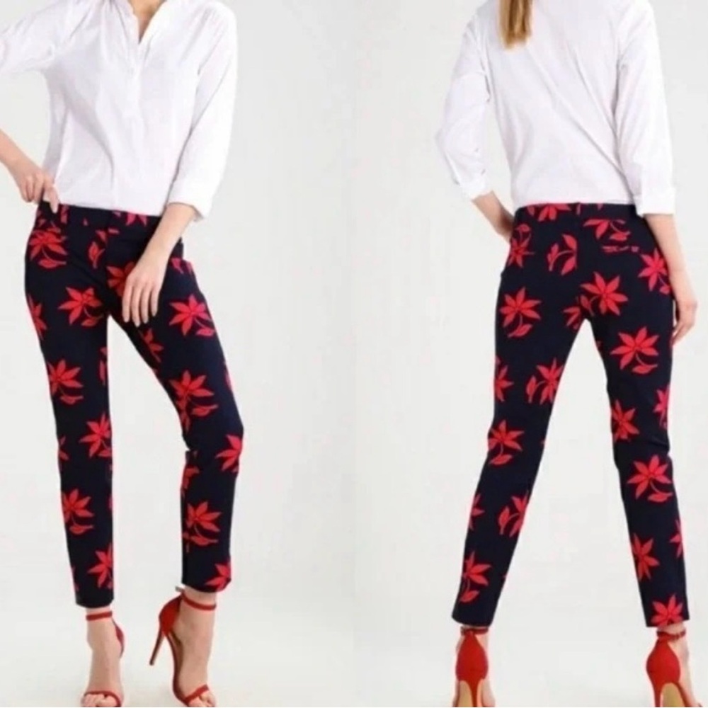 ✨Banana Republic Slim Fit Mid-Rise Pants – NavyW/Red Floral Print 16R, NWT 🌹✨
